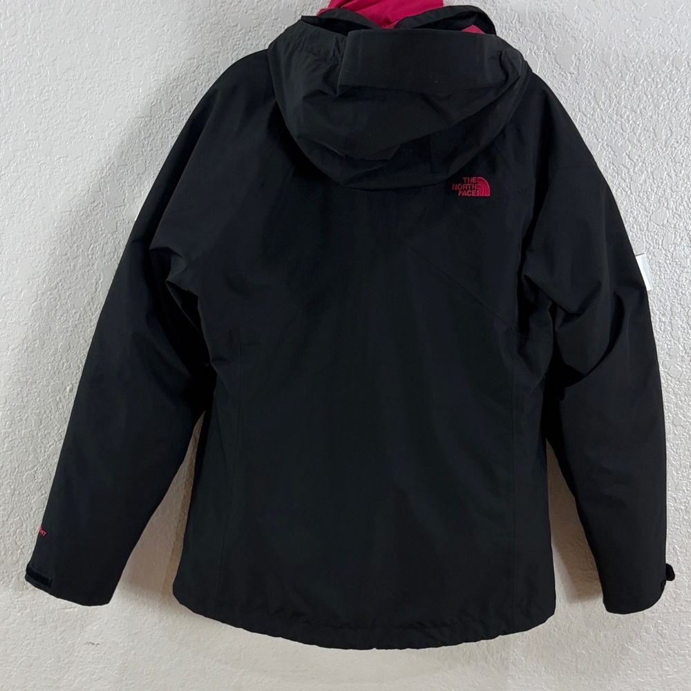 The North Face,Size L,Women's Black and Pink Jacket - Picture 6 of 17
